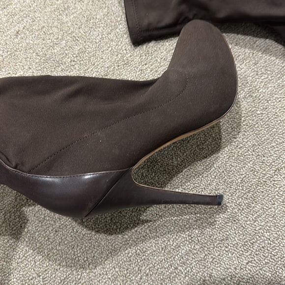 Charles David stretch & leather high heel booties - Picture 3 of 6